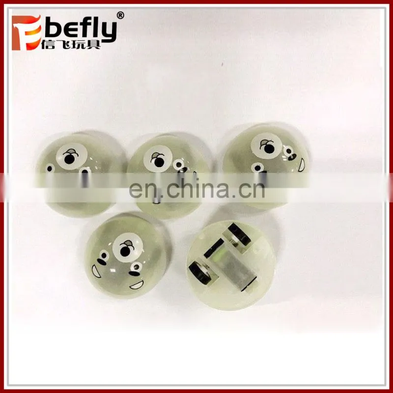 Glow in dark pull back animal emoji toy for capsule