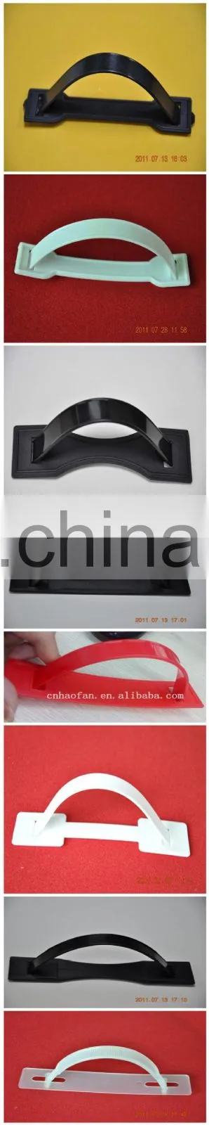 Heavy carton packing handle