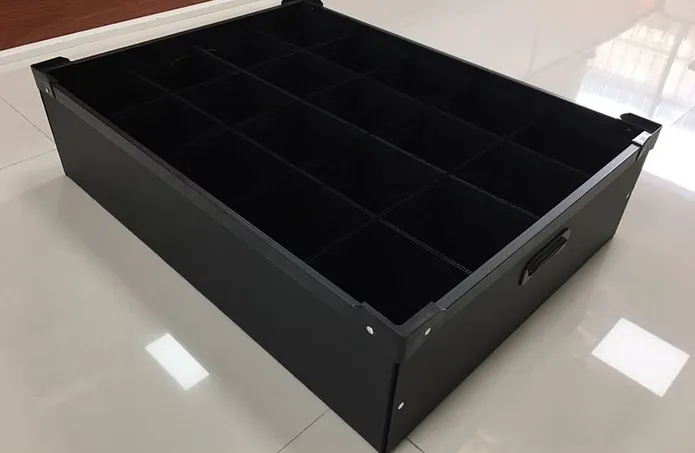 防静电盒2