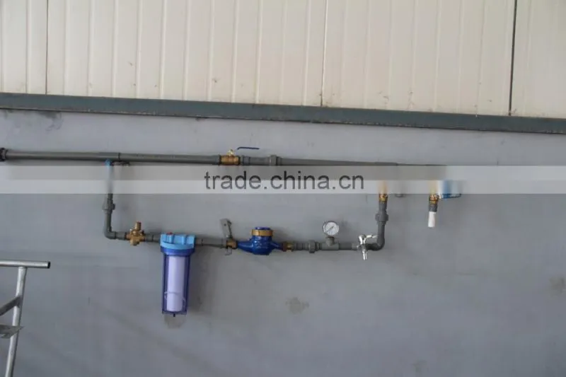 Automatic poultry nipple drinking system