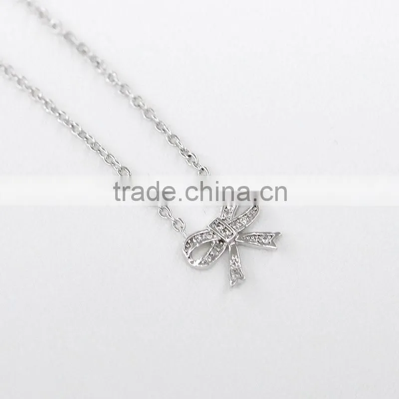 2016 Fashion Butterfly Design Crystal Necklace