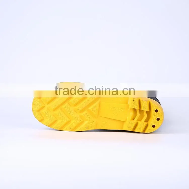 2016 Wholesale waterproof black Safety PVC rain boots with steel toe, industrial rain boots