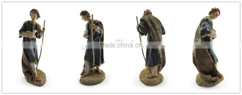 Resin Customized Handmade European Figurine Souvenir for Sale