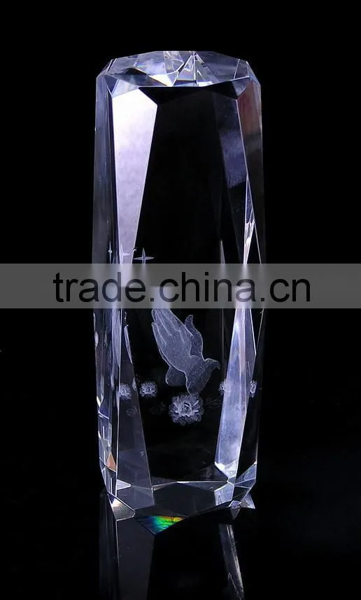 Smooth edge cubes for art shows