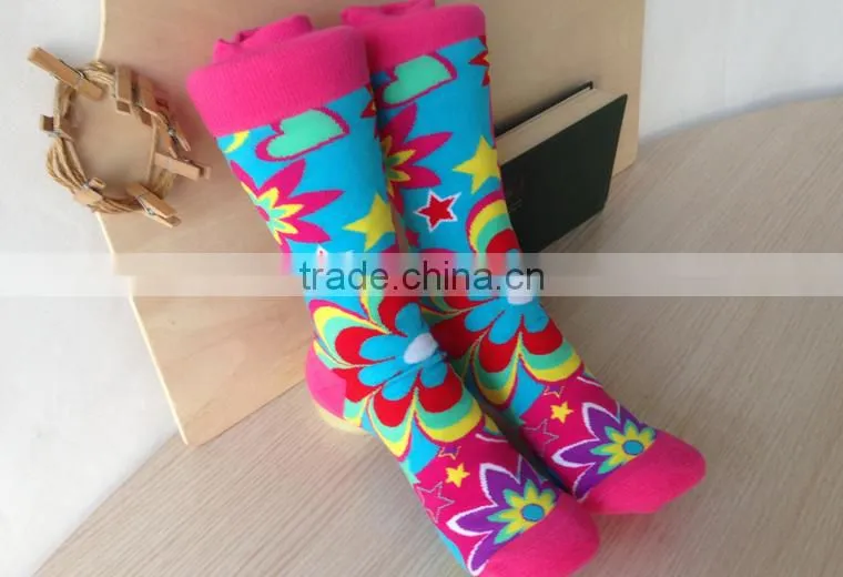Small MOQ Hot Sale HaiNing Socks Manufacturer 200 Needles All Over Floral Stock Female Ladies Socks