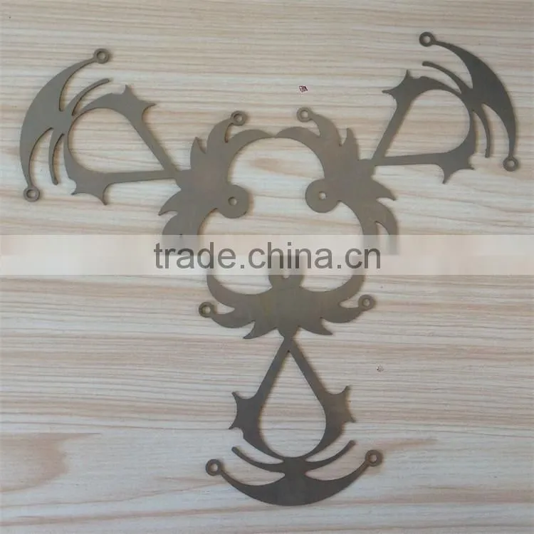 metal decrotive accessories used for Assassin's Creed and Cosplay