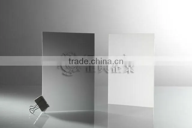 Light diffuser polycarbonate sheet