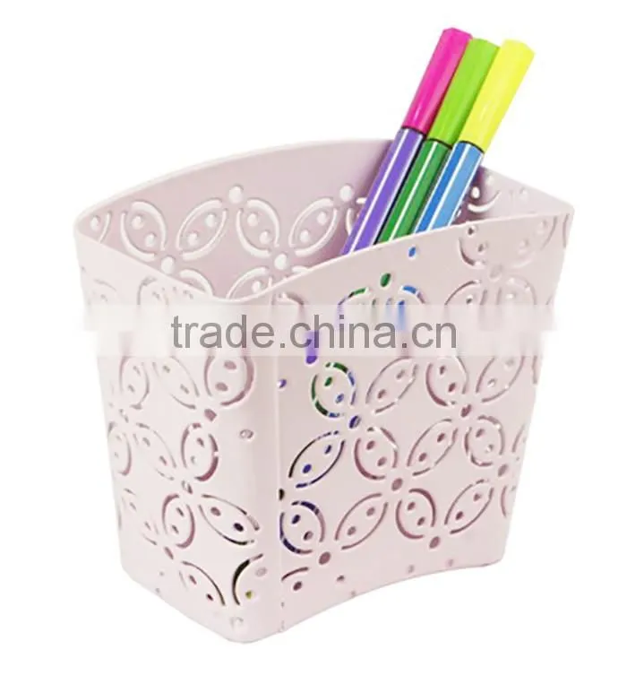 Pink Arc-shaped Metal Punched Pen Ruler Pencil Holder