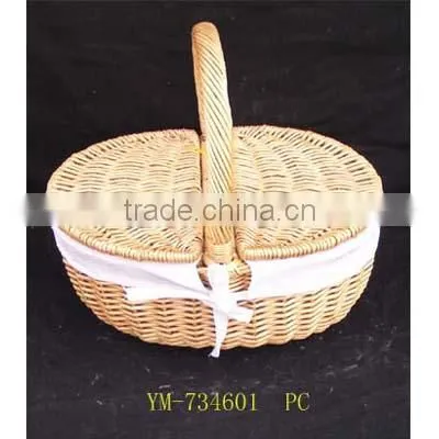 inexpensive wicker picnic basket