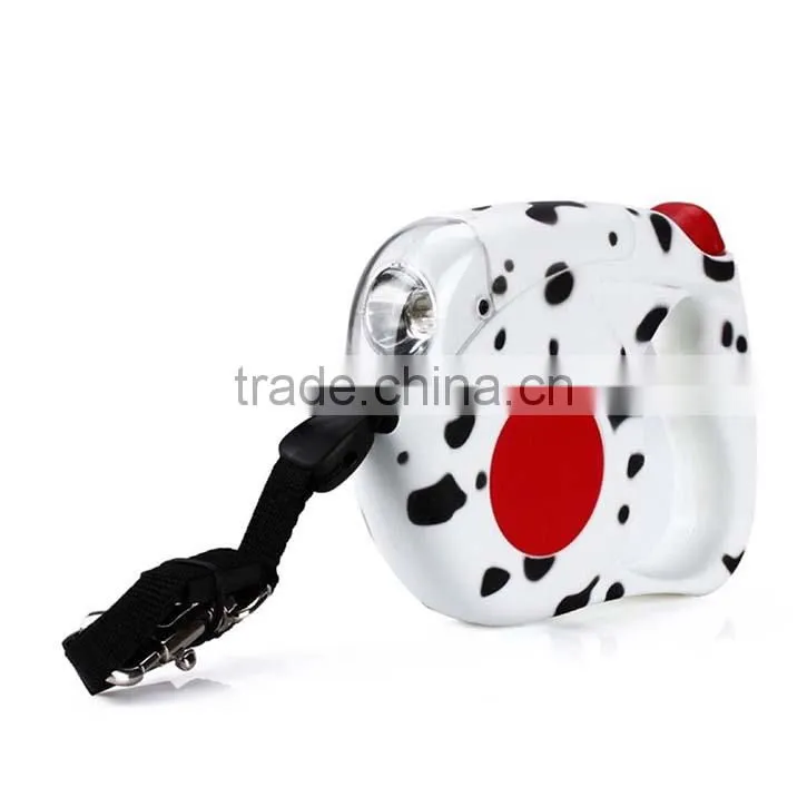 15ft Automatic Outdoor Retractable Dog Leash Hands Free Dog Leash With Bag flashlight LED Light