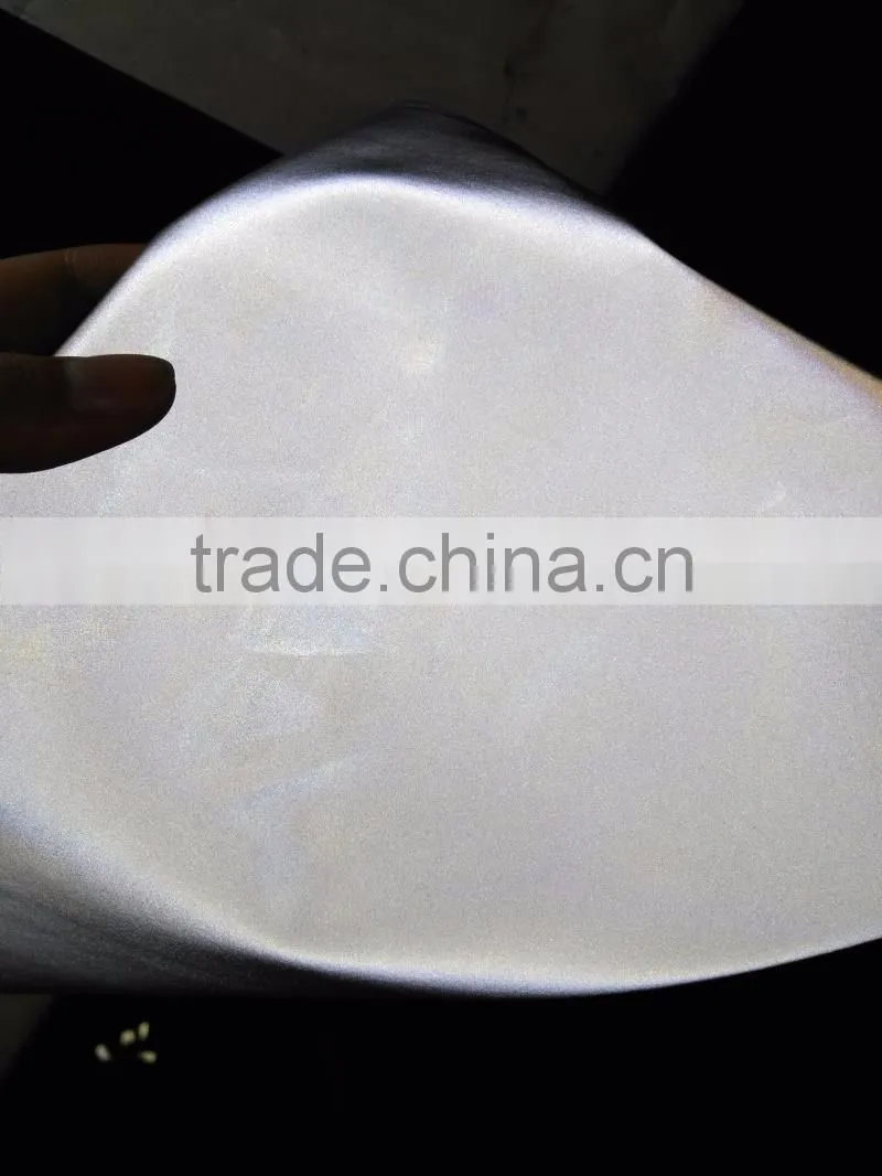 Custom silver grey waterproof 0.6mm abrasive resistance reflective pu leather fabric for sewing shoe