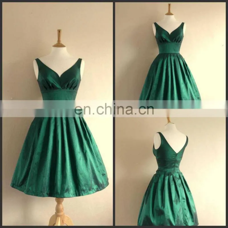 A Line V Neck Emerald Green Taffeta Short Dresses Party Dresses Homecoming Dresses K24