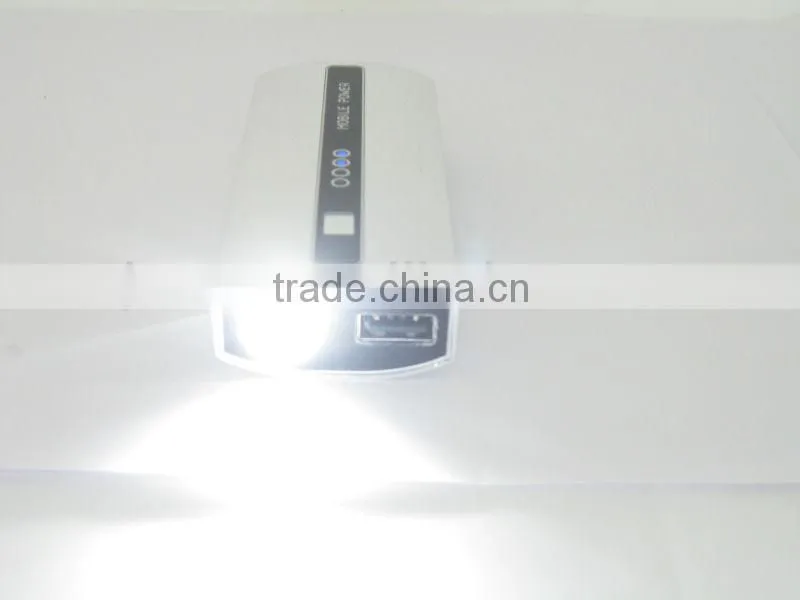 OEM 5600mah quick charge Mobile Phone Power Bank MP026