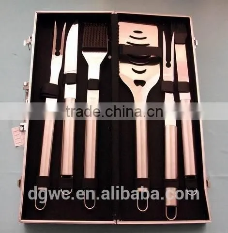 6pcs apron bbq set with wooden tool handle