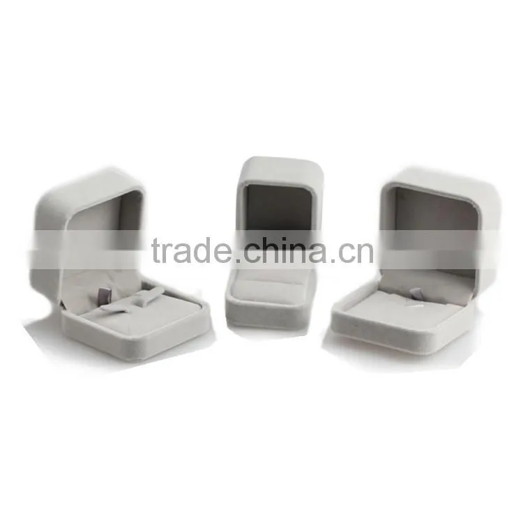 Good Quality velvet comstic packaging box ,gold gift supplier ,jewelry packaging case