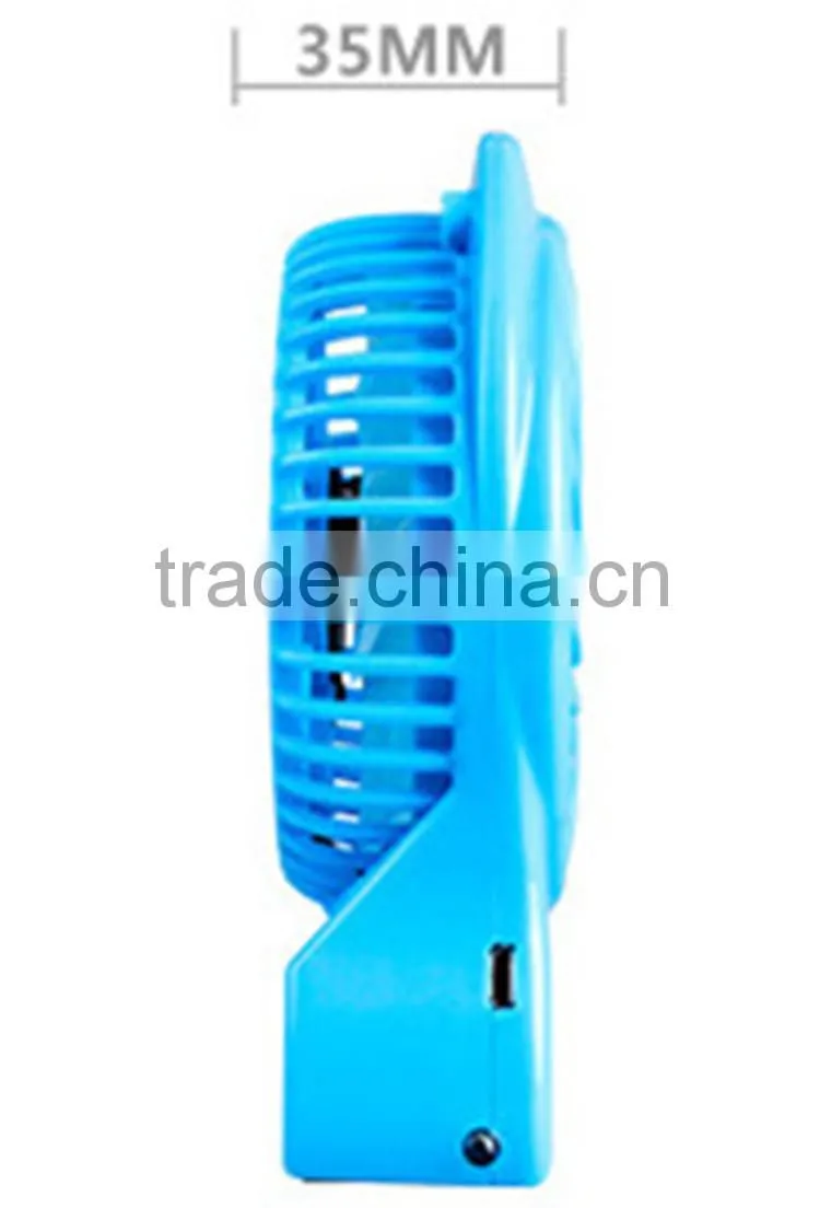 Best gift and price portable mini fan rechargeable fan with battery