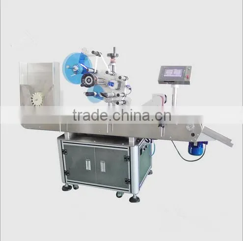 Best Selling automatic horizontal bottle labeling machine