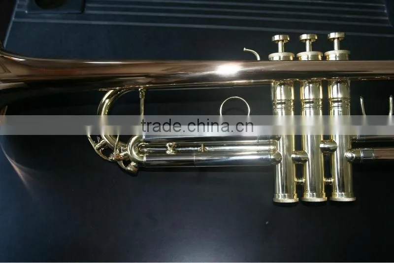 Three colour phosphor copper trumpet