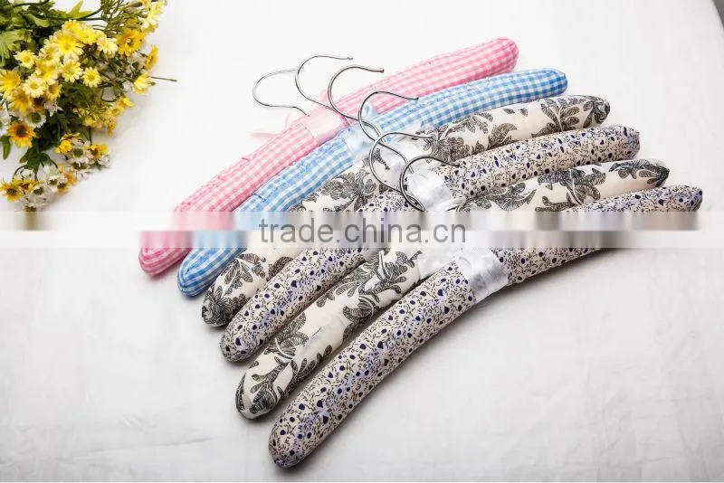GRAMENT SATIN CLOTH HANGER ASDS04