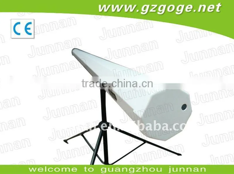 Large projection screen