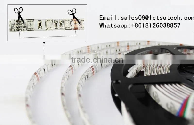 CE RoHS Certification Flex LED Strips Type RGB emitting color smd 5050 5v led strip light with battery box