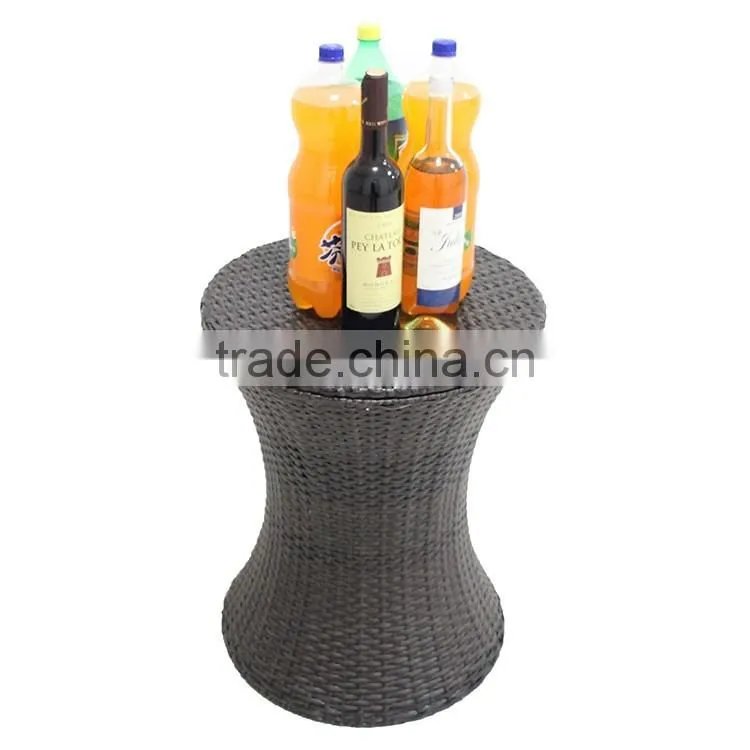 Innovative hotel swimming pool use rattan ice bucket for birtherday party