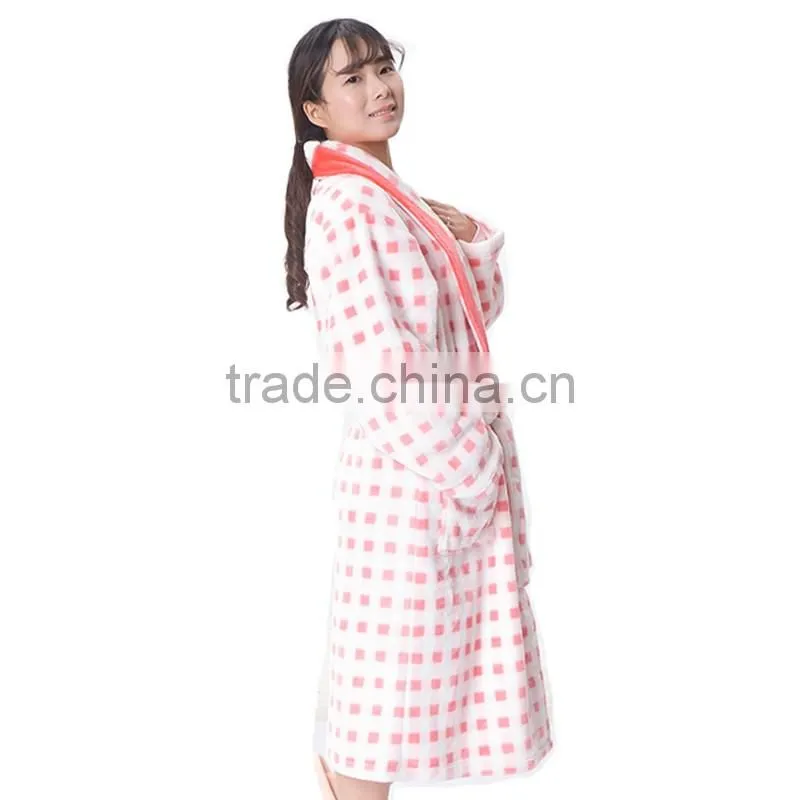Super Soft Cut Velvet Style White Bathrobes for Hotel or Spa Used