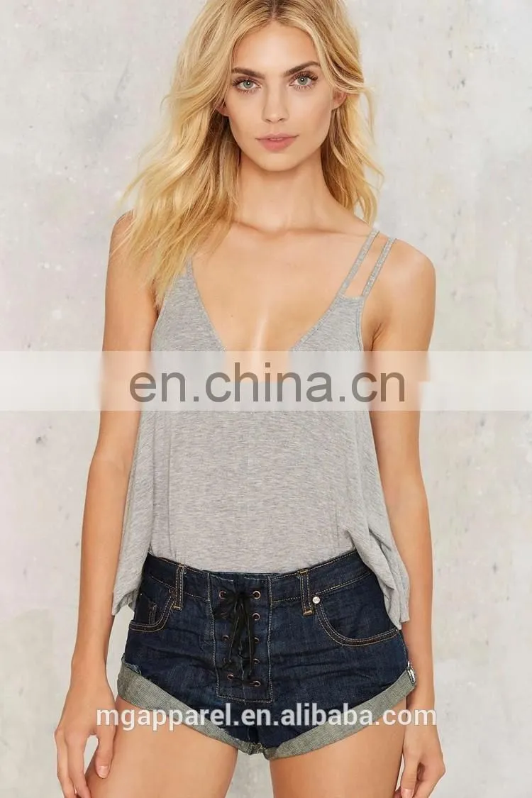 2017 Latest fashion top design straps details tank top women