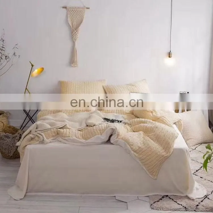 Decorative Warm Knitted Chenille Comforter Set Bedding