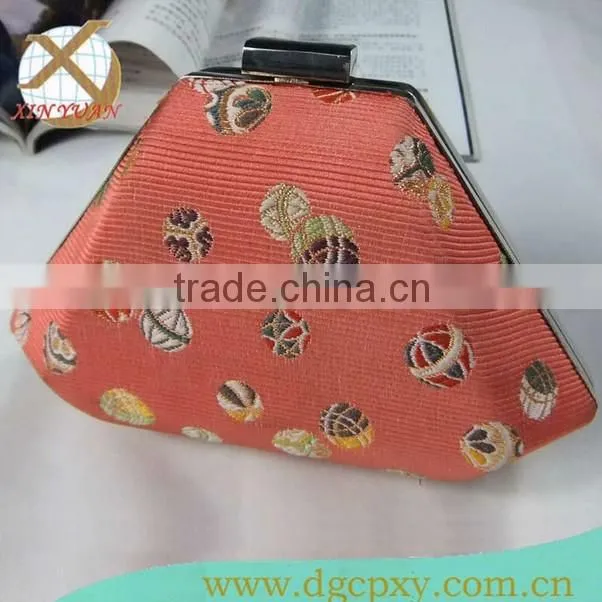 New fashion !Wholesales Chinese style cute clasp purse with knited patterns