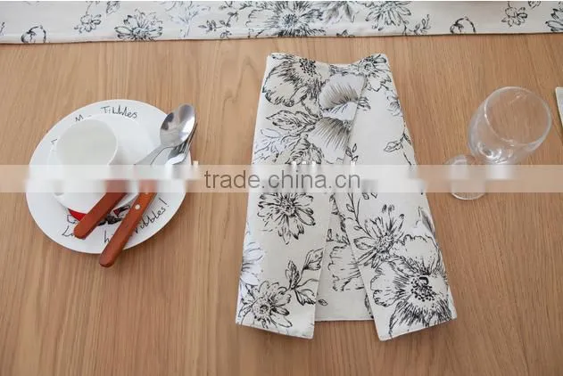 Hot sale cotton linen canvas fabric wedding table runner with printed pattern