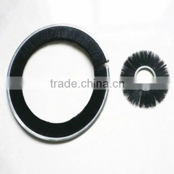 inside disk brush