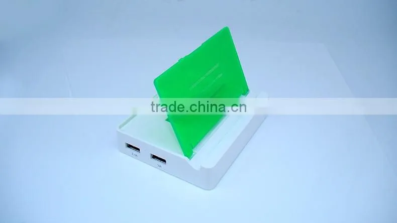 Unique Design 15w 5v 3.1a Dual Ports Usb Power Adapter With Stent For Phone Charging