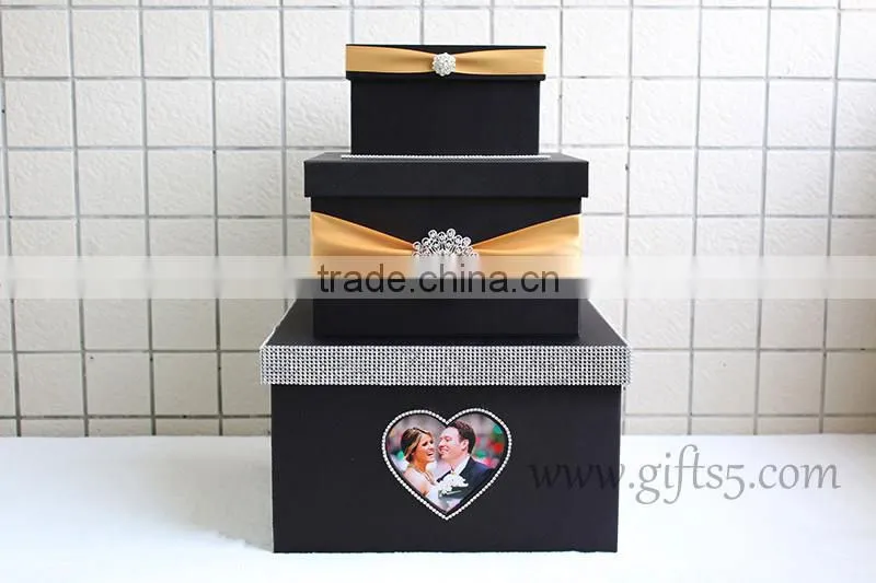 Handmade wedding cardbox with photo frame