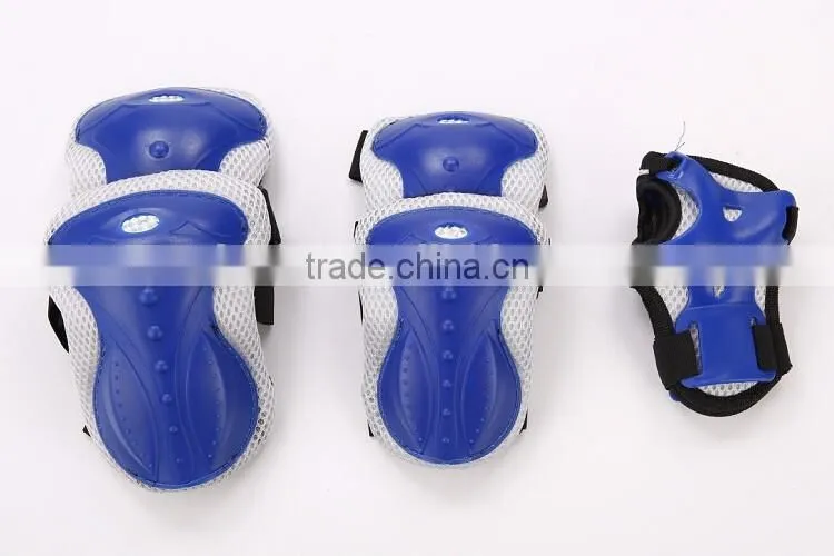 Hot selling skate knee protection for kids Kids cycling plastic skating knee pads