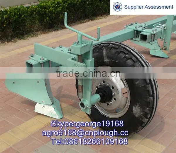 Agricultural implement 3 rows tractor ridger with tyre