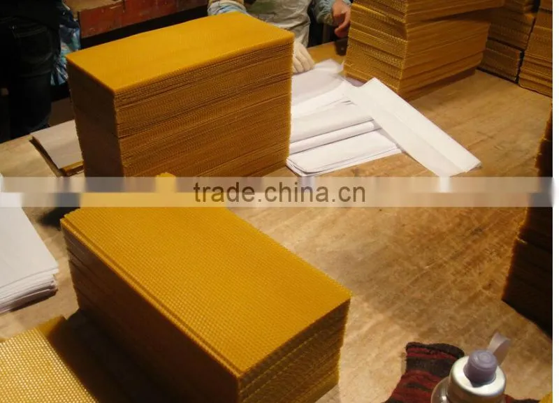305*640 mm roller stainless steel beeswax foundation flat sheet machine
