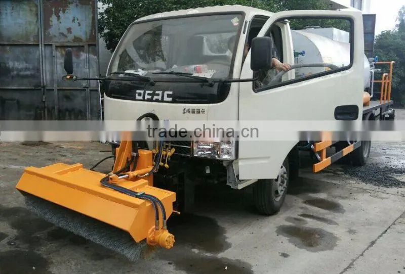 new china asphalt distributor hydraulic broom