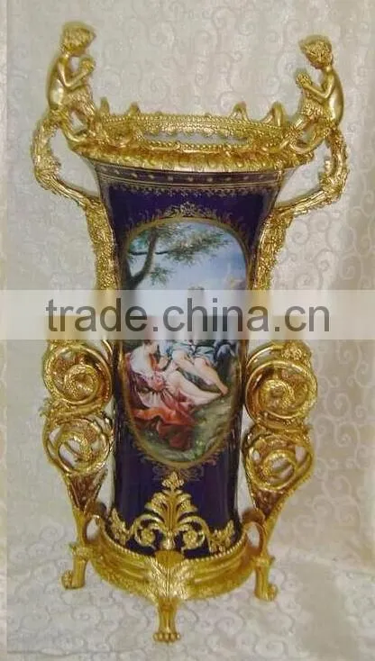Lovely Cherubim Flower Pot, Hand Painting Ceramic Gold Flower Bowl with Elegant Flowers Mounted
