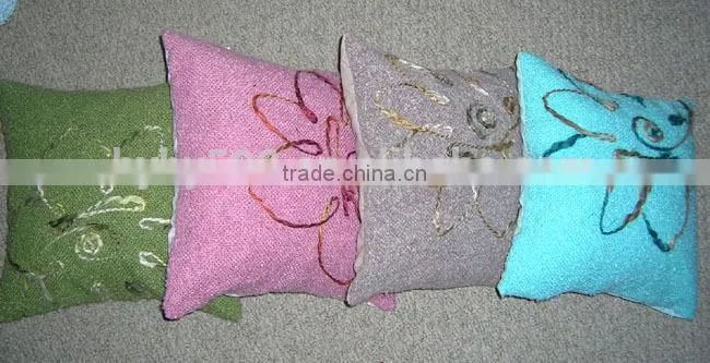 15010607 embroidery cushion