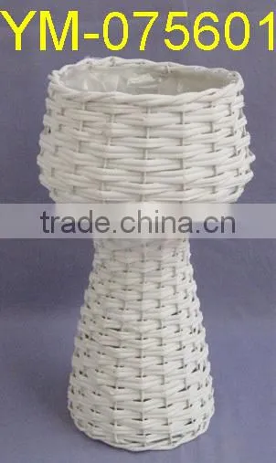 Large Round Wicker Garden Flower Basket With Metal Label