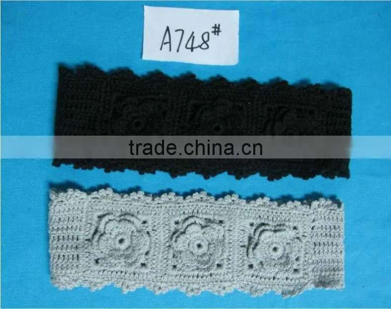 100% white cotton squared flower pattern headhand