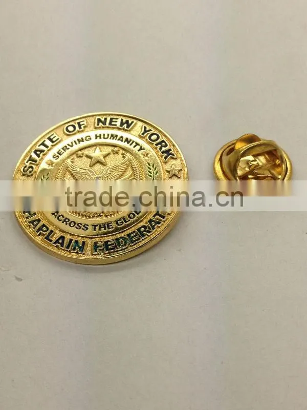 Custom casting metal souvenir lapel pins/custom die struck badges