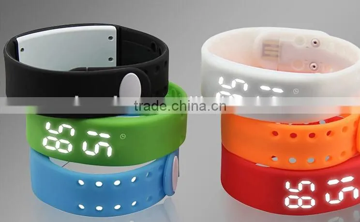 New arrial 3D pedometer vogue watch Smart watch