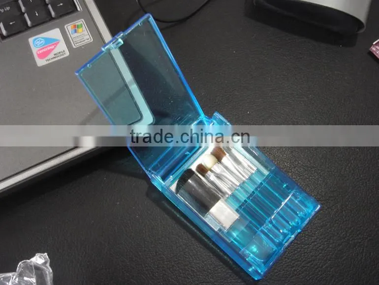 2014 new design popular promotional makeup brush set