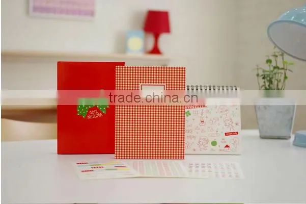 2013 Customized Red And Green Cute Table Calender
