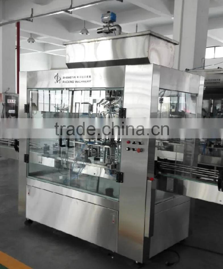 Liqueur filling machine