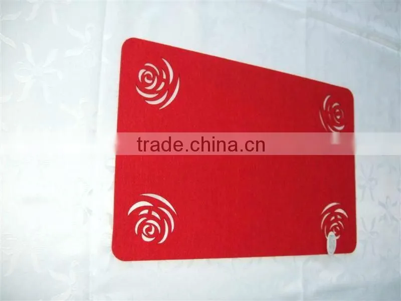 Valentin's red rose felt placemat and coaster