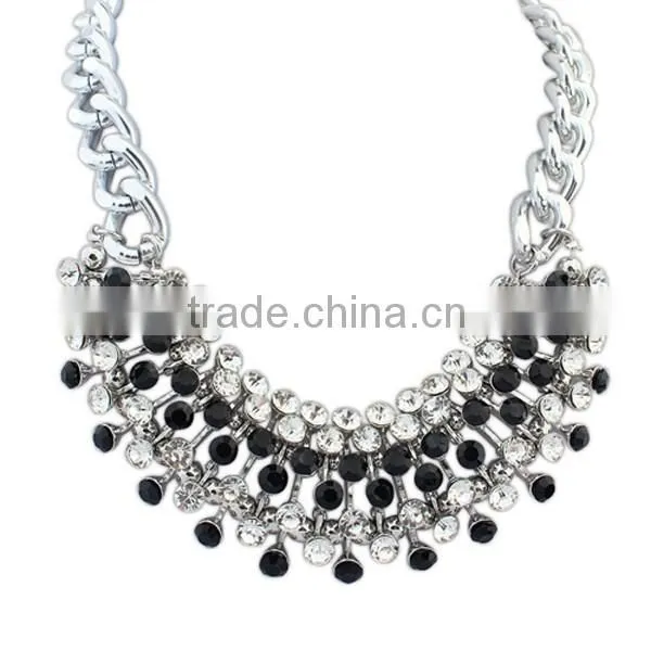 2016 New fashion necklace, temperament rhinestone statement necklace