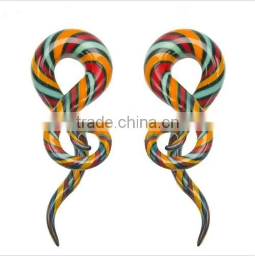 Non piercing novelty ear plug claw crazy wind ear plug tapers decorative ear plug